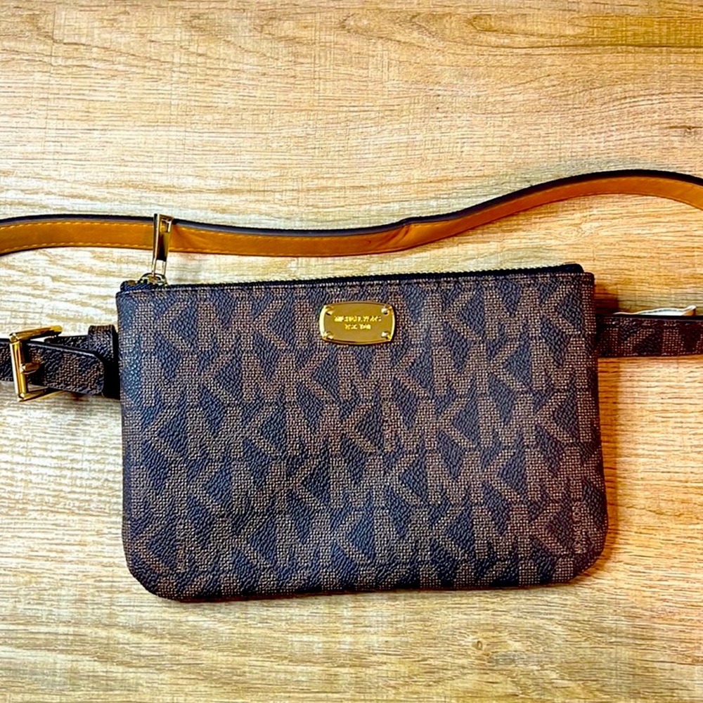 Michael Kors Belt Bag women